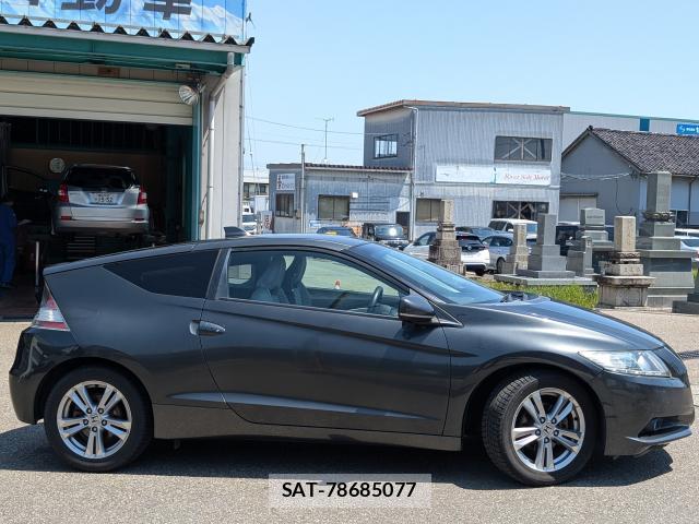 Honda CR-Z 2010-05 7819049-3