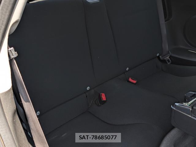 Honda CR-Z 2010-05 7819049-6