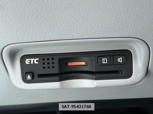 Honda CR-Z 2011-03 7819133-16
