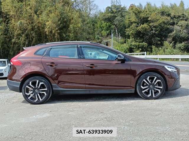 Volvo CROSS COUNTRY 2017-12 7812521-14