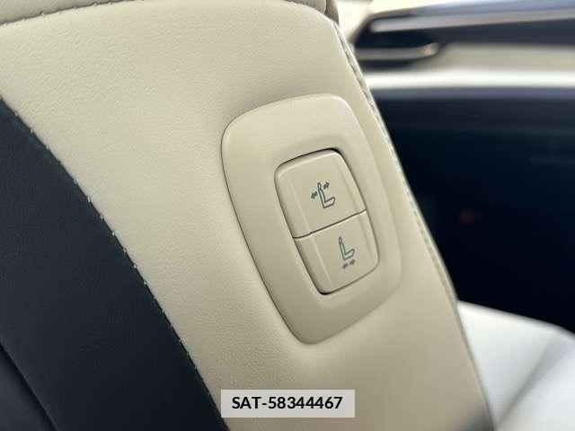 Toyota CROWN COMFORT 2022-09 7814297-10