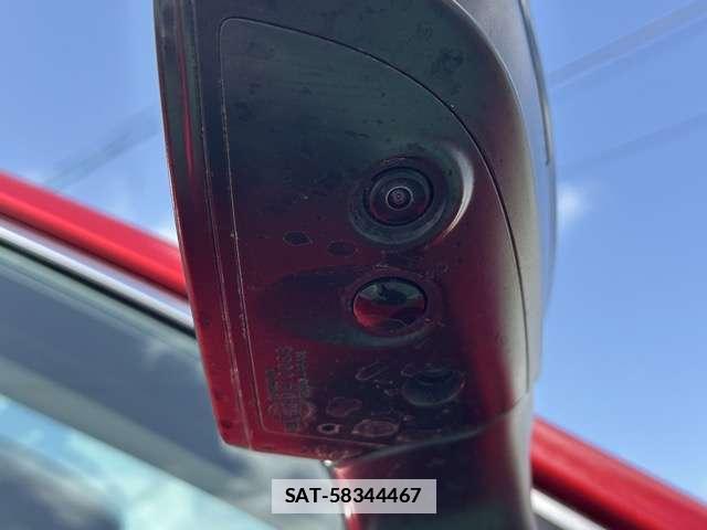 Toyota CROWN COMFORT 2022-09 7814297-16