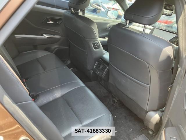 Toyota Crown Crossover 2023-08 7813517-8