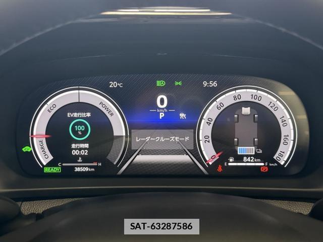 Toyota Crown Crossover 2022-12 7814349-15