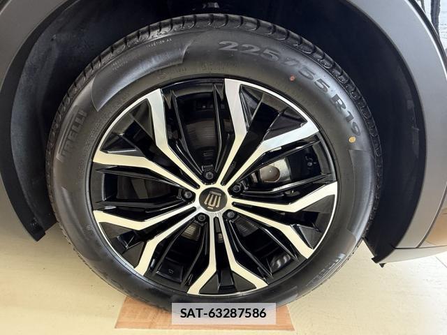 Toyota Crown Crossover 2022-12 7814349-16