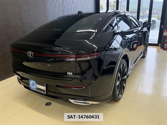Toyota Crown Crossover 2024-01 7814356-1