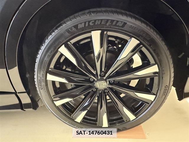 Toyota Crown Crossover 2024-01 7814356-14