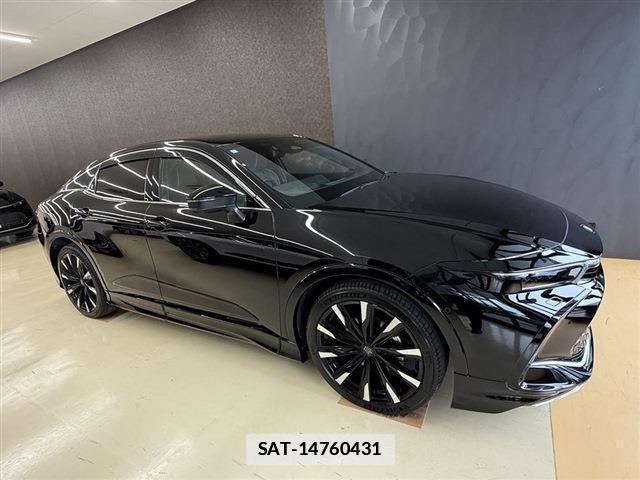 Toyota Crown Crossover 2024-01 7814356-3