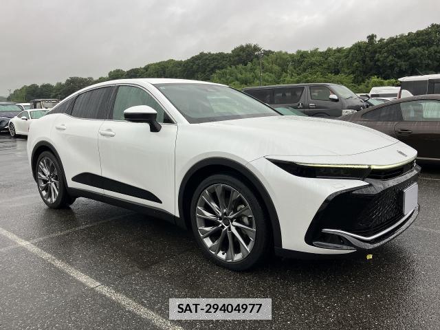 Toyota Crown Crossover 2023-02 7818047-0