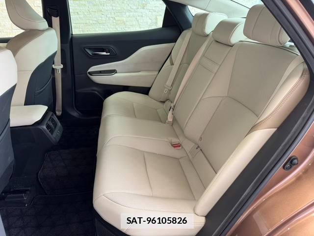Toyota Crown Crossover 2023-05 7818935-10