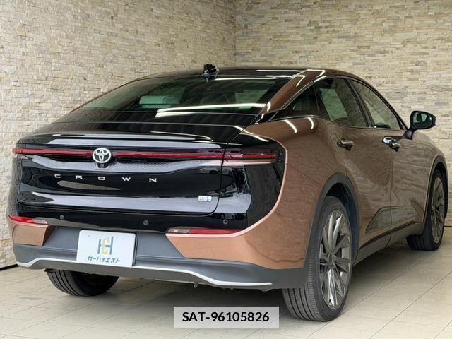 Toyota Crown Crossover 2023-05 7818935-3