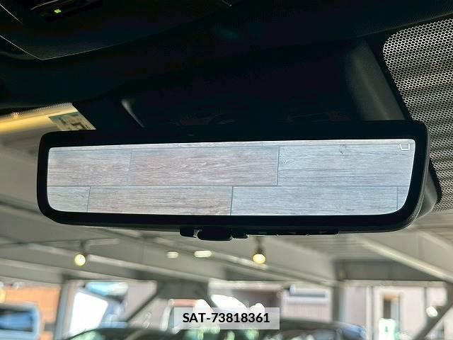 Toyota Crown Crossover 2023-05 7819041-4