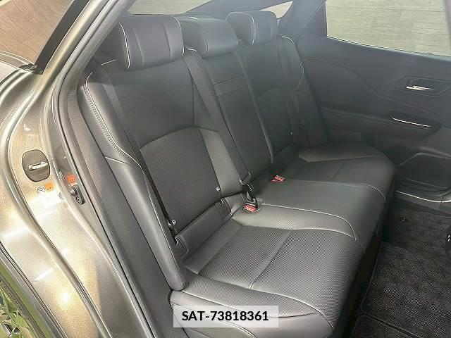 Toyota Crown Crossover 2023-05 7819041-9