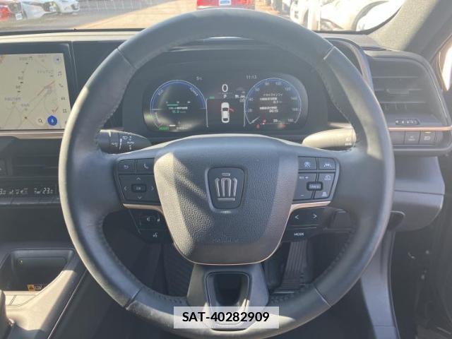 Toyota Crown Crossover 2023-01 7821381-15