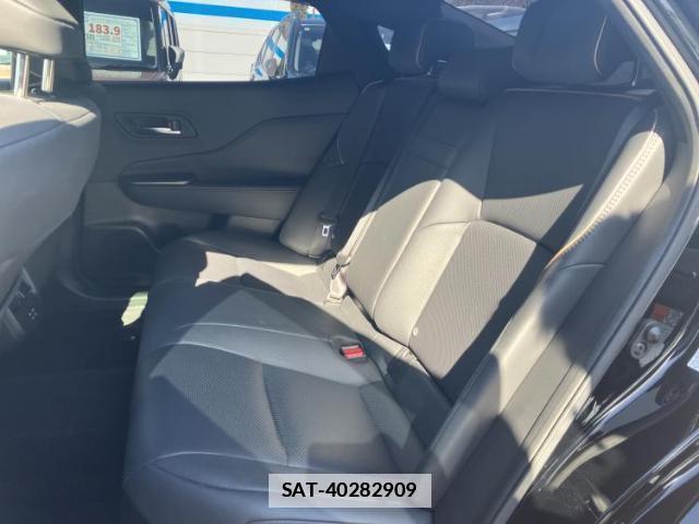Toyota Crown Crossover 2023-01 7821381-6