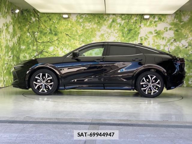 Toyota Crown Crossover 2023-07 7821886-1