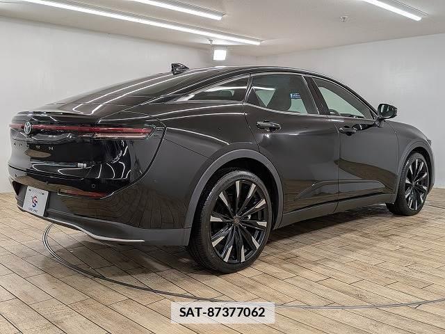 Toyota Crown Crossover 2022-11 7822722-15