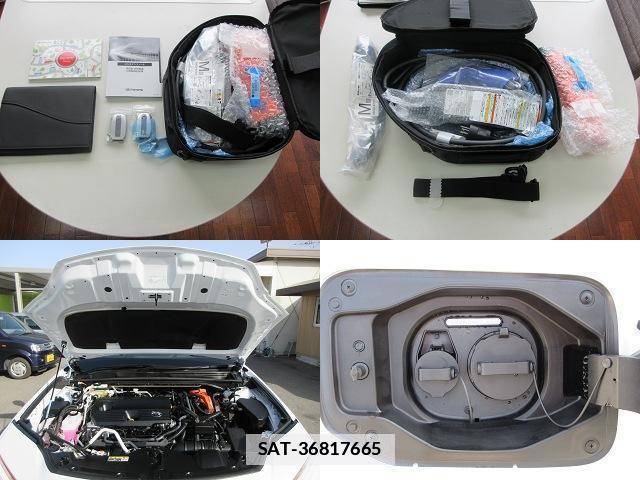 Toyota CROWN ESTATE 2025-09 7812451-19
