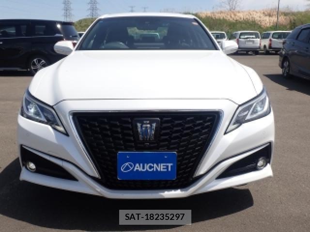 Toyota CROWN HYBRID 2021-04 7811385-3