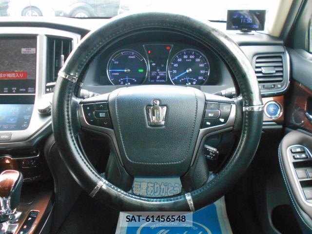 Toyota CROWN HYBRID 2015-05 7812055-17