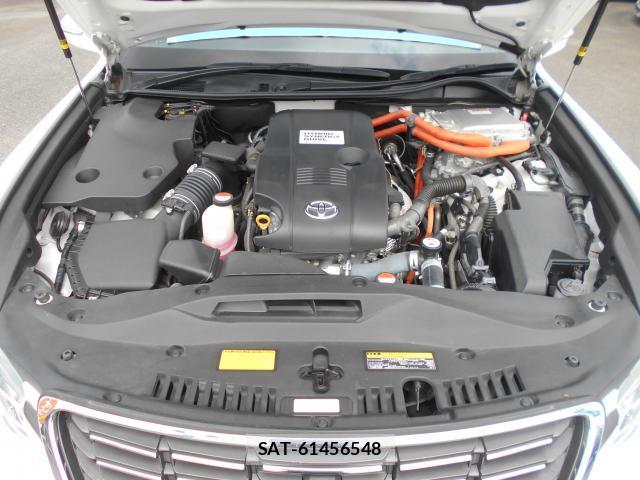 Toyota CROWN HYBRID 2015-05 7812055-8