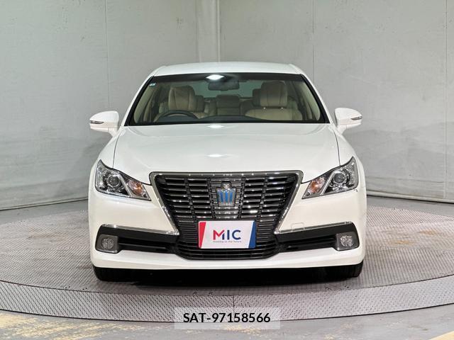 Toyota CROWN HYBRID 2013-07 7812310-11