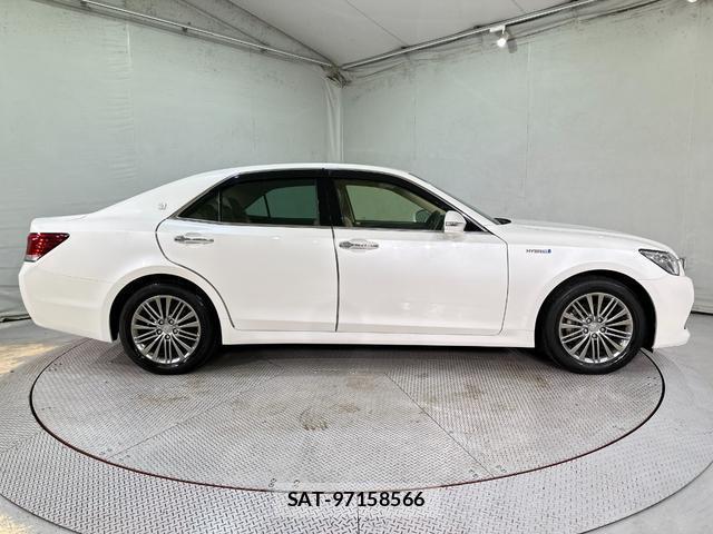 Toyota CROWN HYBRID 2013-07 7812310-13