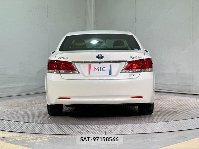 Toyota CROWN HYBRID 2013-07 7812310-15