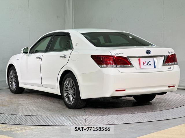 Toyota CROWN HYBRID 2013-07 7812310-16