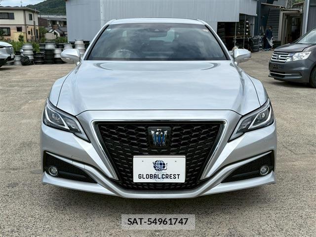 Toyota CROWN HYBRID 2022-05 7812396-8