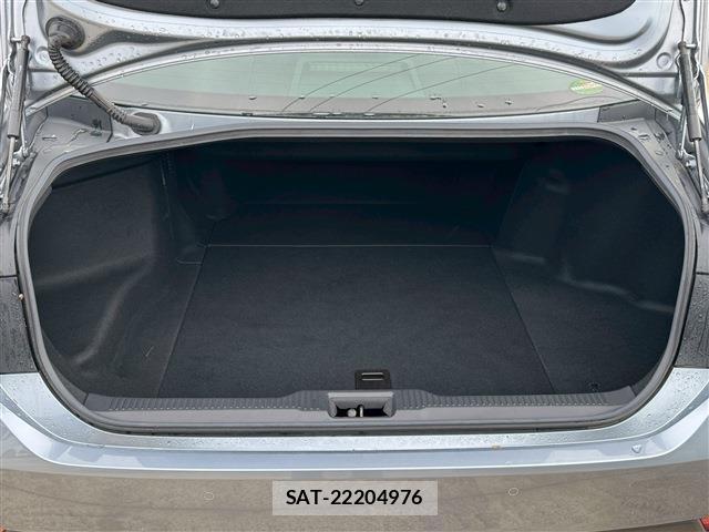 Toyota CROWN HYBRID 2018-06 7812398-6