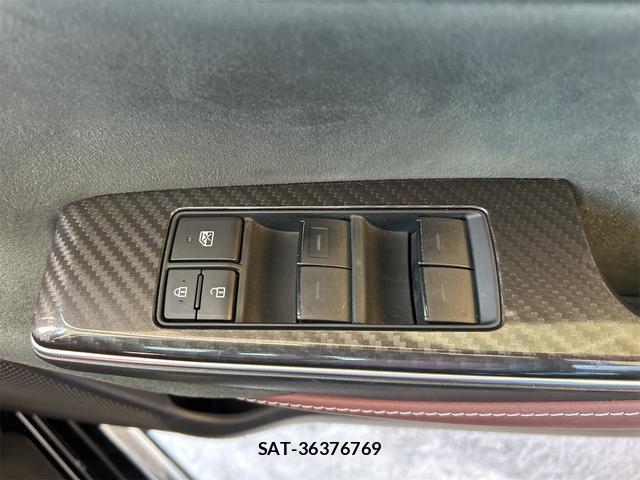 Toyota CROWN HYBRID 2019-02 7812788-10