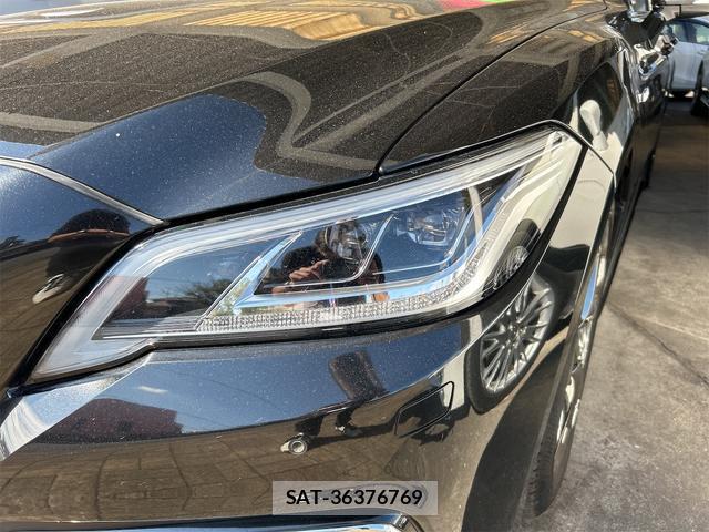 Toyota CROWN HYBRID 2019-02 7812788-13