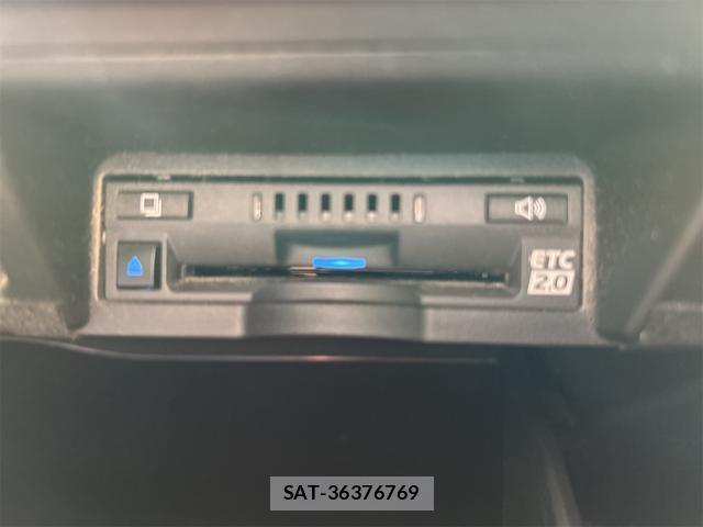 Toyota CROWN HYBRID 2019-02 7812788-8