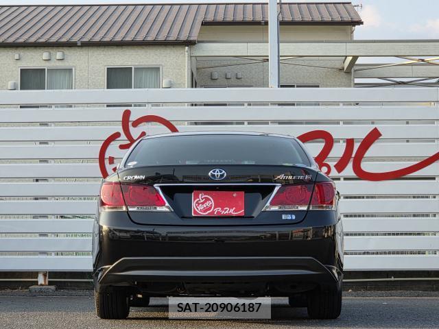 Toyota CROWN HYBRID 2014-02 7813125-1