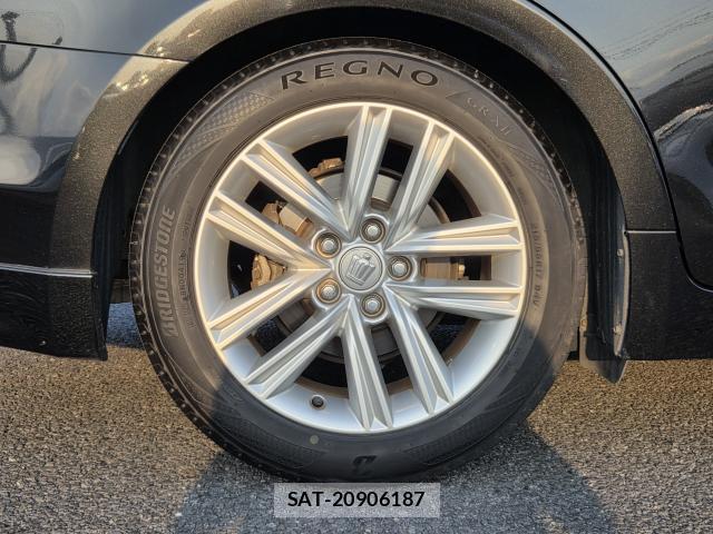 Toyota CROWN HYBRID 2014-02 7813125-19