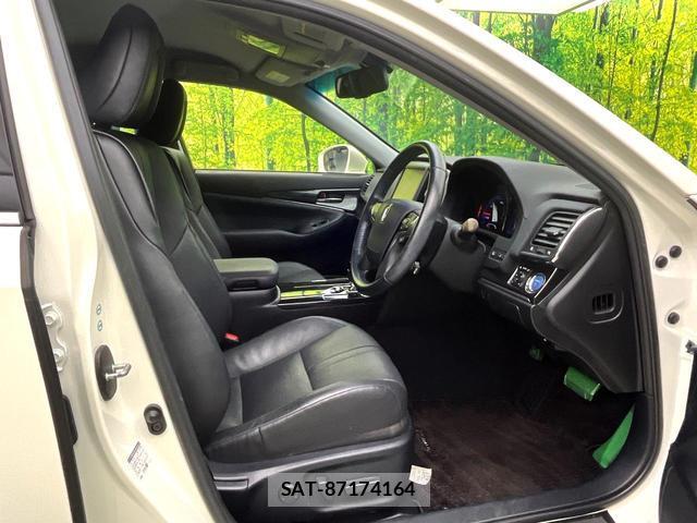 Toyota CROWN HYBRID 2013-12 7813326-7