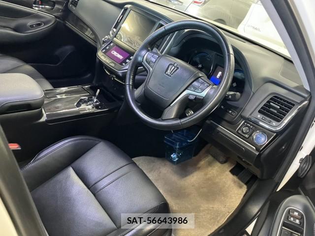 Toyota CROWN HYBRID 2015-03 7813452-4