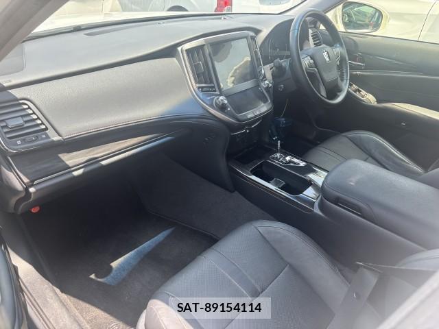 Toyota CROWN HYBRID 2015-10 7813526-3