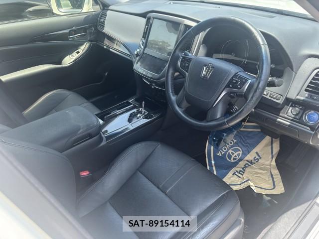 Toyota CROWN HYBRID 2015-10 7813526-8