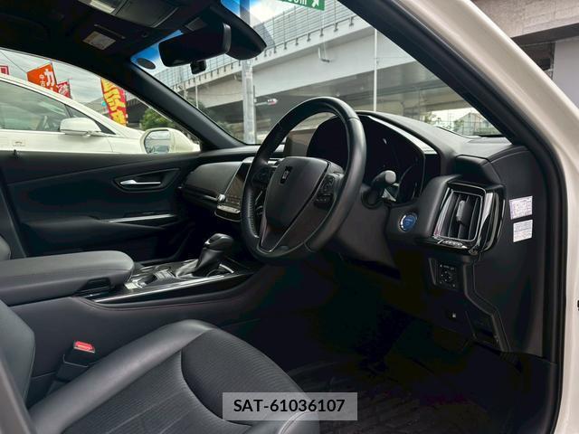 Toyota CROWN HYBRID 2020-10 7813894-14