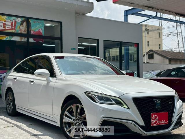 Toyota CROWN HYBRID 2021-11 7813895-8