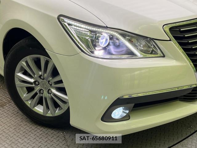 Toyota CROWN HYBRID 2013-04 7814144-11