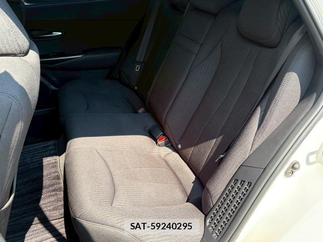 Toyota CROWN HYBRID 2019-01 7814841-19