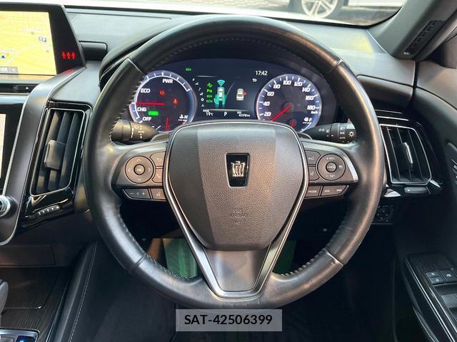Toyota CROWN HYBRID 2019-09 7815141-10
