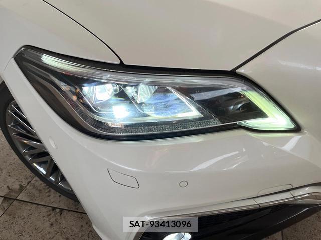 Toyota CROWN HYBRID 2018-11 7815168-14