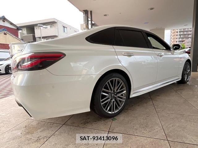Toyota CROWN HYBRID 2018-11 7815168-19