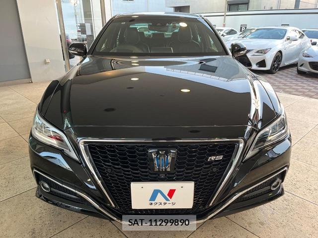Toyota CROWN HYBRID 2018-08 7815205-13
