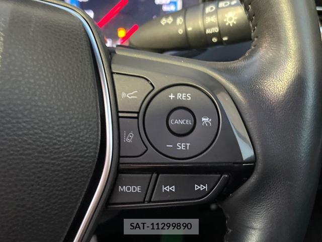 Toyota CROWN HYBRID 2018-08 7815205-5