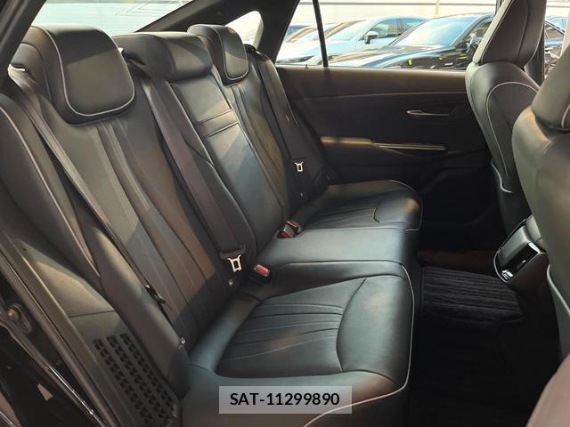 Toyota CROWN HYBRID 2018-08 7815205-8